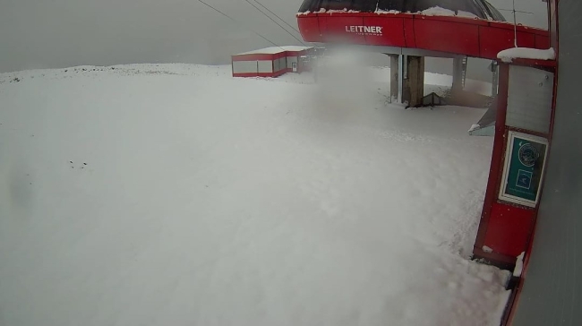 Erciyes'te kar kalınlığı 30 santimi buldu