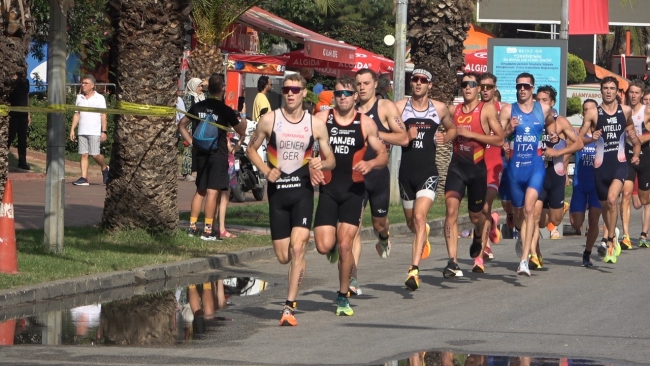 Uluslararası Alanya Triatlon Yarışları'nın 32.'si tamamlandı