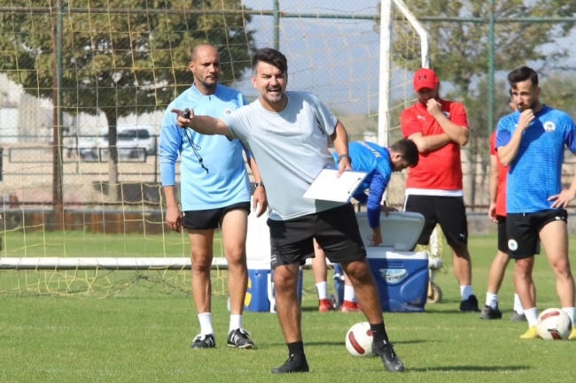 Menemen FK 3 puan peşinde