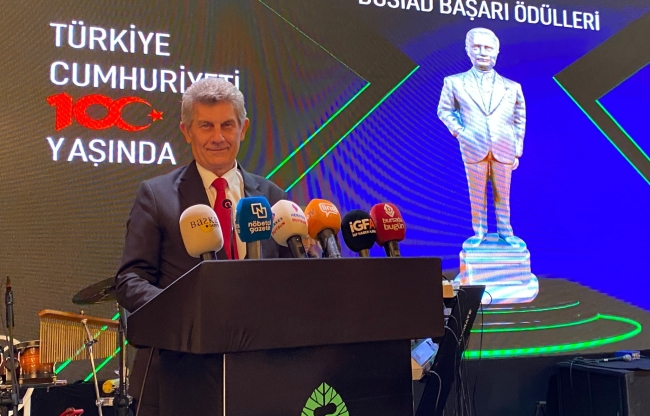 BUSİAD ödülleri sahiplerini buldu