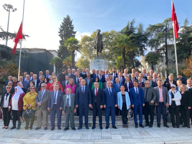 Bursa'da 19 Ekim Muhtarlar Günü kutlandı