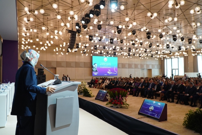 Azerbaycan Kadın Forumu'nda Bakan Göktaş'tan önemli mesajlar