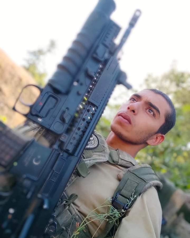 Pençe Kilit şehidine son görev