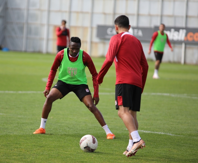 Sivasspor, galibiyet için çalışıyor