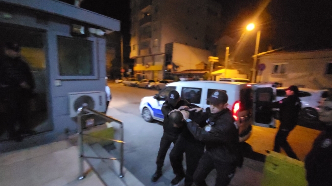 Bursa'da suç makinesi kıskıvrak yakalandı