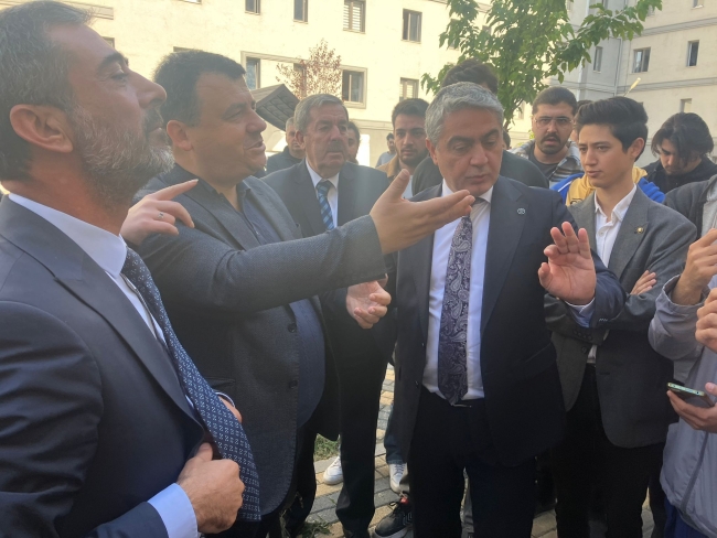 CHP Milletvekili Öztürk, Uludağ Üniversitesi öğrencilerinin sorunlarını dinledi