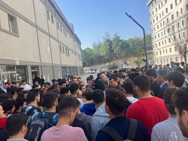 CHP Milletvekili Öztürk, Uludağ Üniversitesi öğrencilerinin sorunlarını dinledi