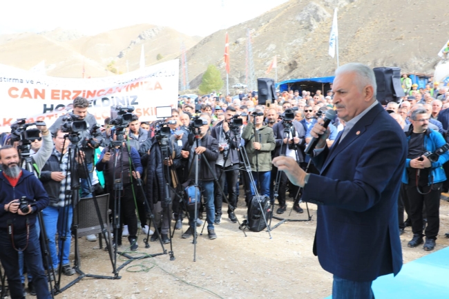 Erzincan Sünebeli Tüneli için ışık görme töreni düzenlendi