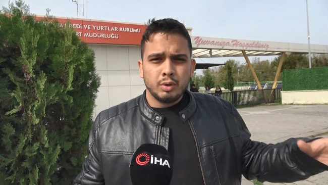 Kampüste 50'ye yakın öğrenci zehirlendi