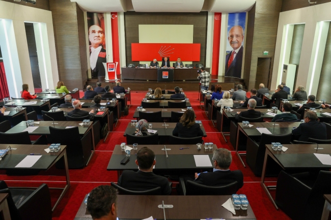 CHP'de kurultay öncesi son toplantı