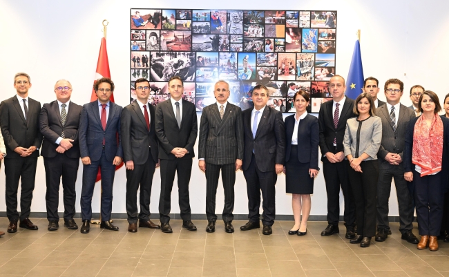 Bakan Uraloğlu'ndan Brüksel'de üst düzey temas