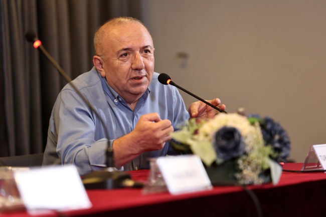 Cumhuriyet’ten bugüne değişen edebiyat ve sanatı konuştular