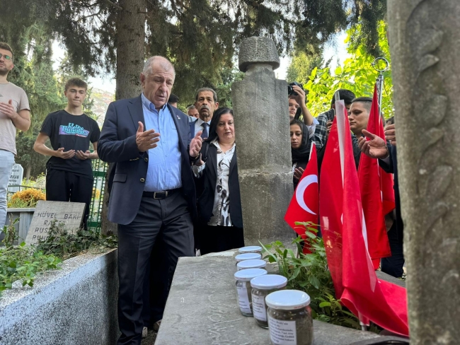 Zafer Partisi Genel Başkanı Ümit Özdağ Bursa'da