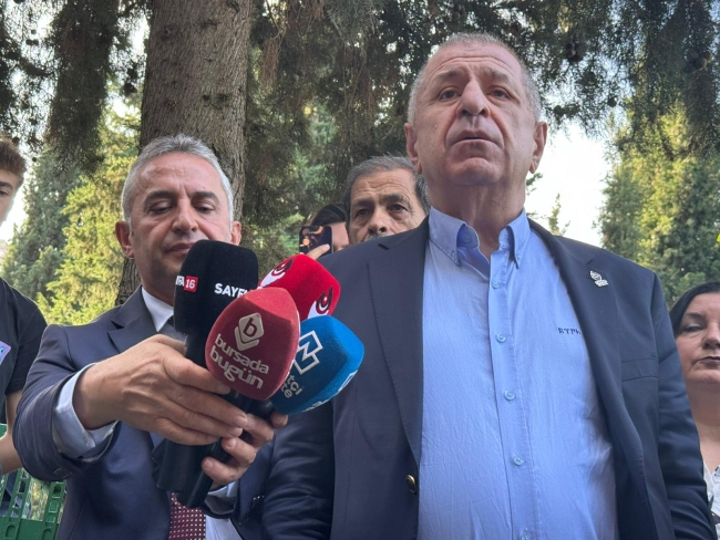 Zafer Partisi Genel Başkanı Ümit Özdağ Bursa'da
