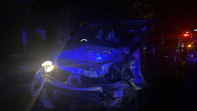 Zonguldak'ta iki otomobil çarpıştı: 4 yaralı