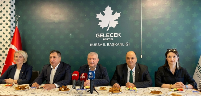 Gelecek Partisi Bursa'da yerel gündemi değerlendirdi
