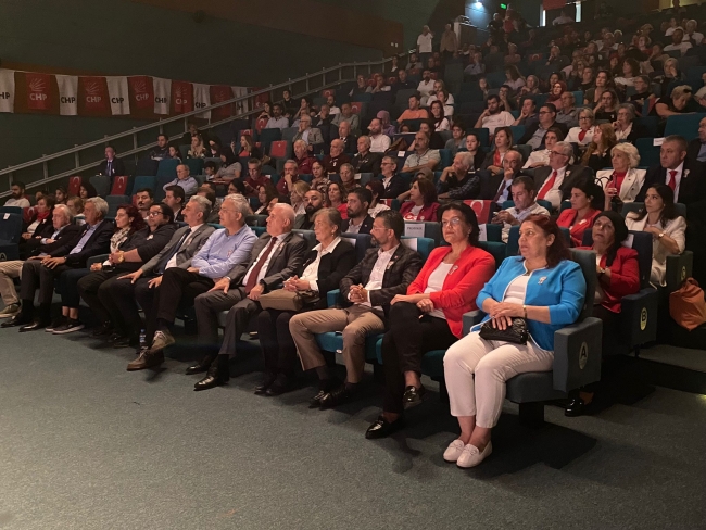 CHP Bursa'da Cumhuriyet'in 100. yılı coşkusu