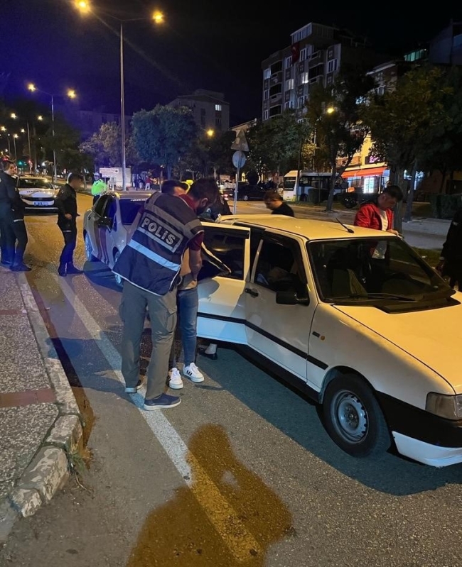 Bursa'da 'huzur' uygulamaları devam ediyor! 14 kişi yakalandı