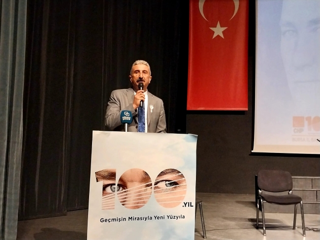 CHP Bursa'da Cumhuriyet'in 100. yılı coşkusu