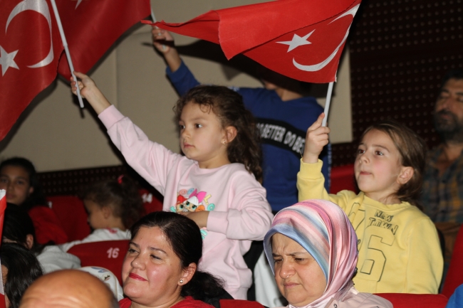 Uşak’ta Cumhuriyet’in Sesleri konseri düzenlendi