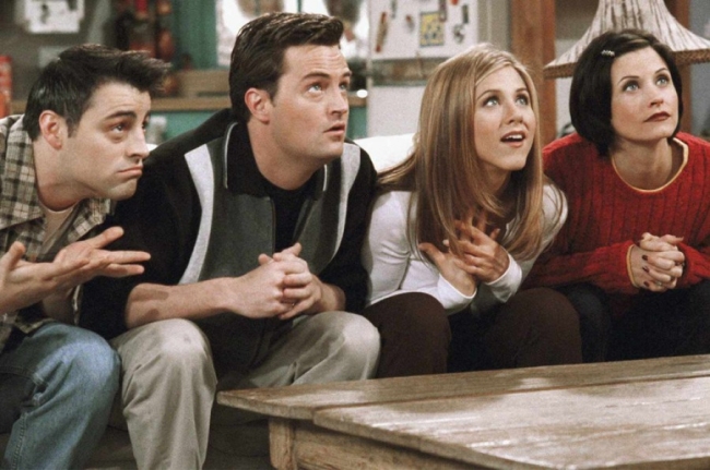 Ünlü oyuncu Matthew Perry hayatını kaybetti