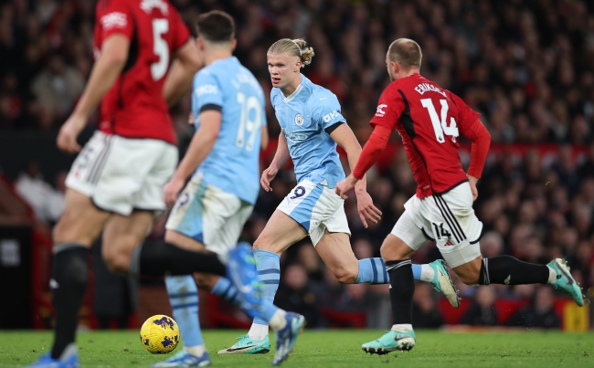 Manchester derbisi City'nin