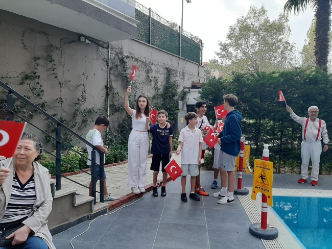 Nilüfer Hatun Sitesi'nde 100. yıl coşkusu