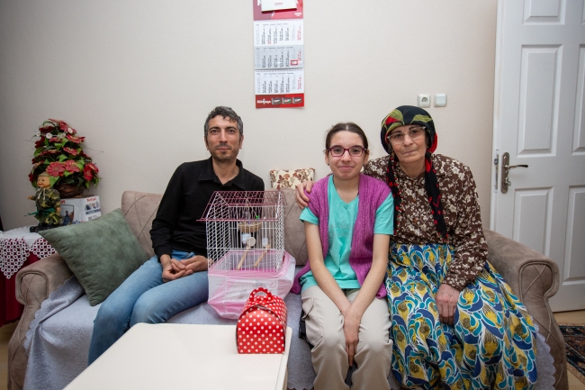 Bursa Büyükşehir'den Melike'ye kuş sürprizi