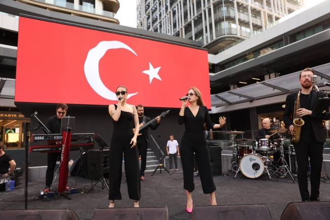Downtown’da 100. yıl coşkusu bambaşka
