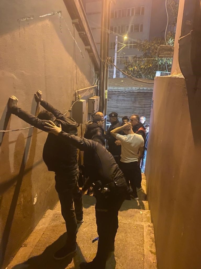 Bursa polisi 'Huzur' uygulamalarına aralıksız devam ediyor