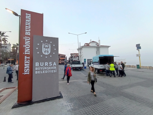 Bursa Büyükşehir ve Mudanya Belediyesi arasında tabela krizi!