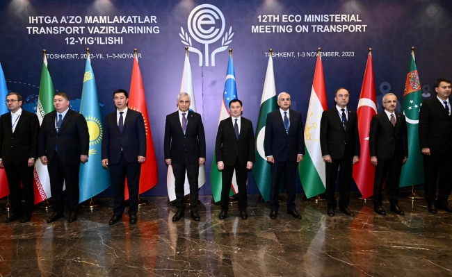 Bakan Uraloğlu, Özbekistan'da ulaştırma toplantısına katıldı