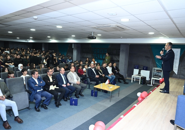 Başkan Aktaş, öğrencilerle buluştu