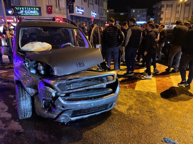 Bursa'da zincirleme kaza: 3 yaralı