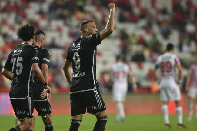 Beşiktaş'ın Antalya'da yüzü gülmedi