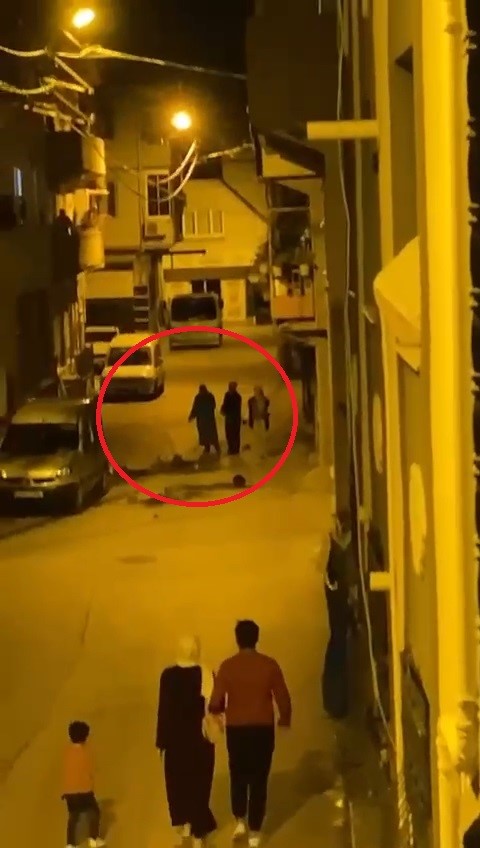 Bursa'da aynı olay, iki farklı yer!
