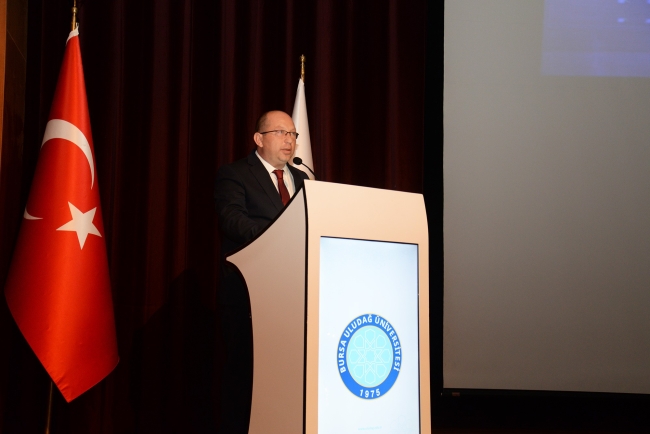 Otomotiv Topluluğu öğrencileri sektör temsilcilerini ağırladı