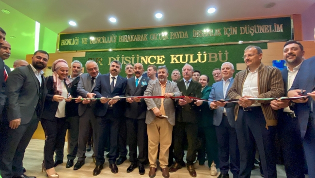 TR Düşünce Kulübü'nün yeni binası açıldı