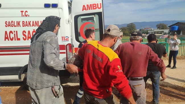 Bursa'da inşaattan düşen işçi yaralandı