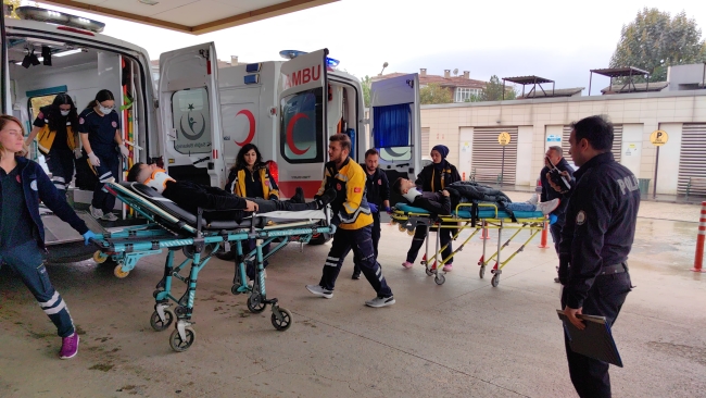 Bursa'da feci kaza! Kafa kafaya çarpıştılar