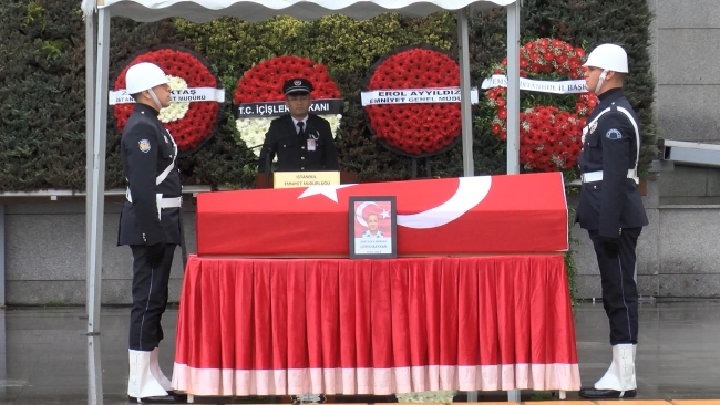 Şehit polis için İstanbul'da tören düzenlendi