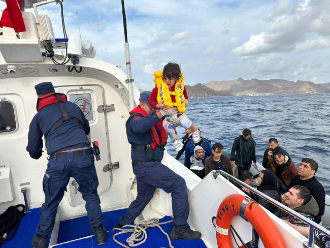 Bodrum'da kaçak göçmenler yakalandı