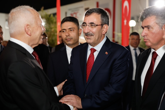 Cumhurbaşkanı Yardımcısı Yılmaz'dan KKTC'de önemli temaslar