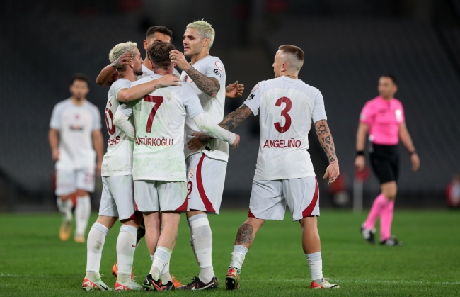 Galatasaray'ı zorlu fikstür bekliyor