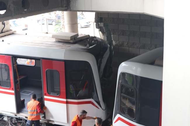 İzmir Metrosu'nda seferler normale döndü
