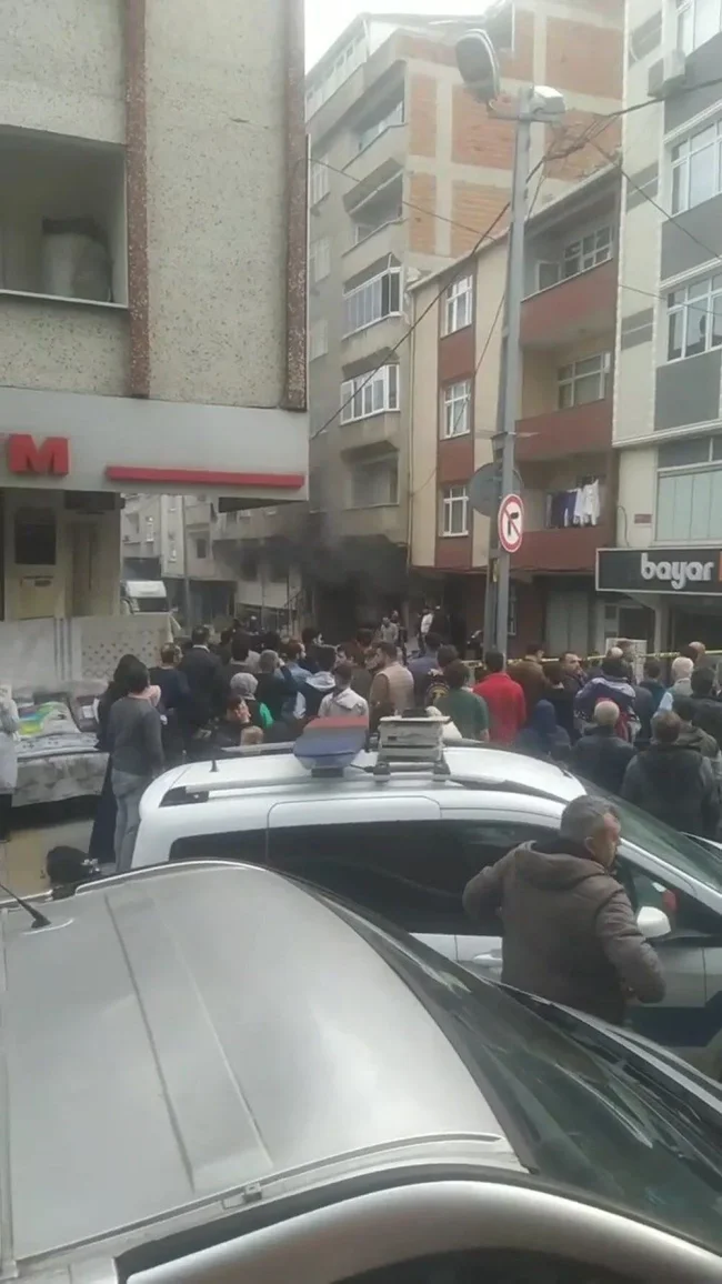 İstanbul'da bir binada patlama!