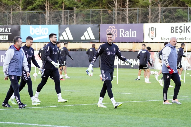 Beşiktaş ikinci antrenmanını tamamladı