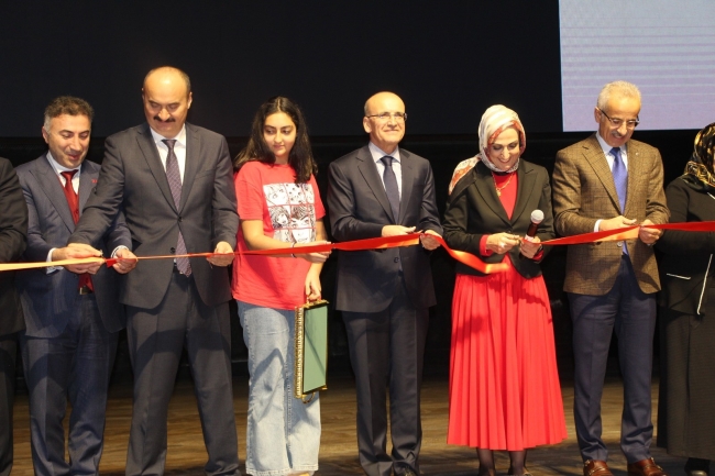 Bakan Şimşek, Kur'an Kursu ve taziye evi açılışına katıldı