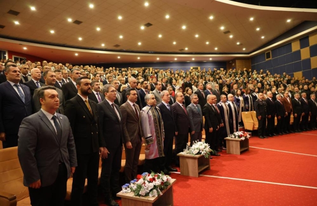 Hulusi Akar: Netanyahu eli kanlı bebek katilidir