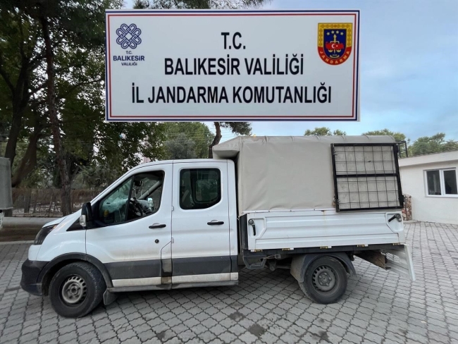 Düzensiz göçmenleri taşıyan şahıslar yakalandı
